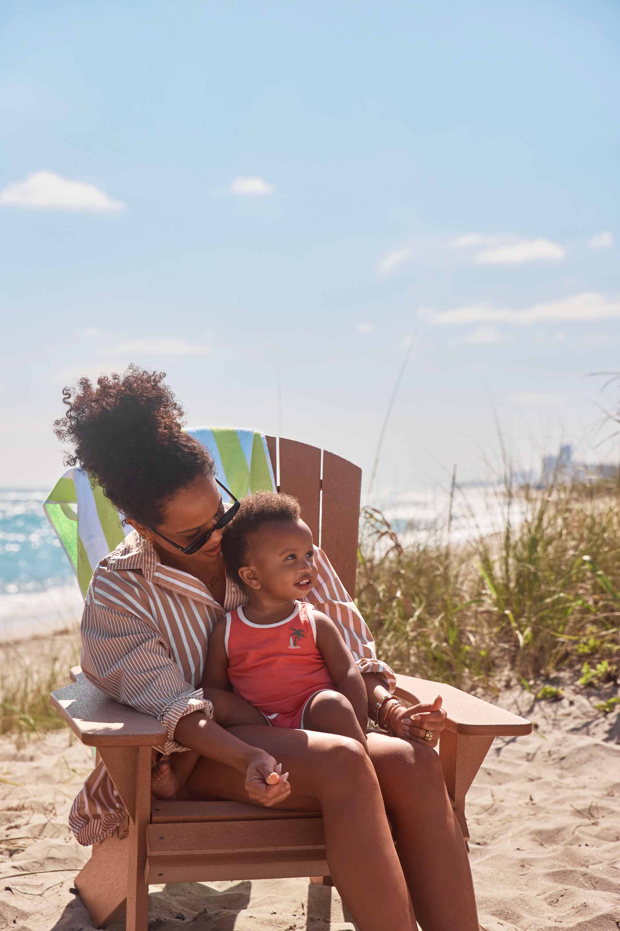 CARTERS_SUM26_SummerBrights_02_065_E.jpg